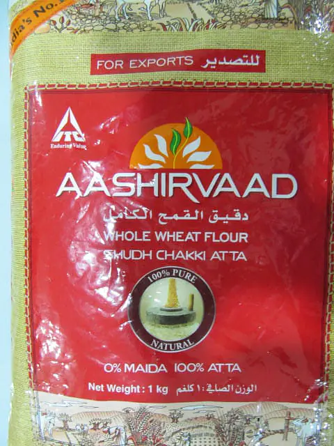 Aashirvaad Whole Wheat Atta 1Kg - Master